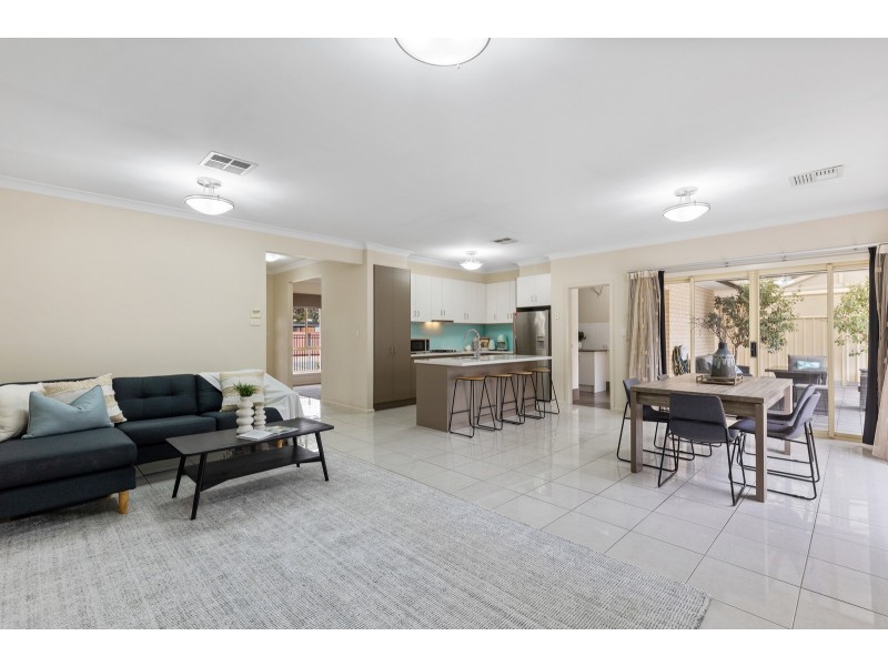 15A Balmoral Avenue, North Brighton SA 5048