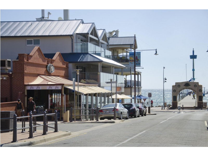 15A Balmoral Avenue, North Brighton SA 5048