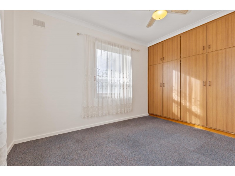 24 Lincoln Avenue, Warradale SA 5046