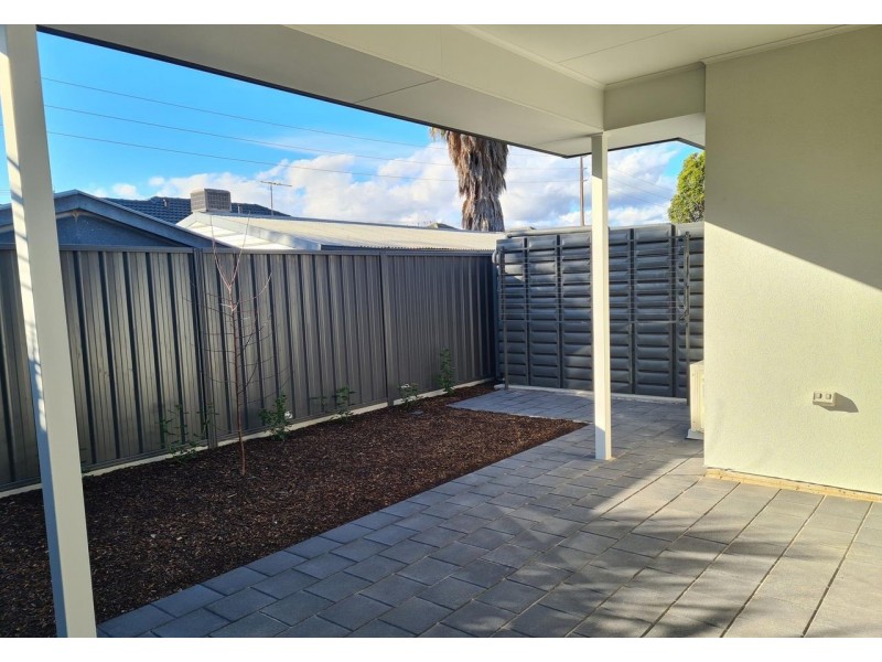 2B Sherwood Drive, Oaklands Park SA 5046