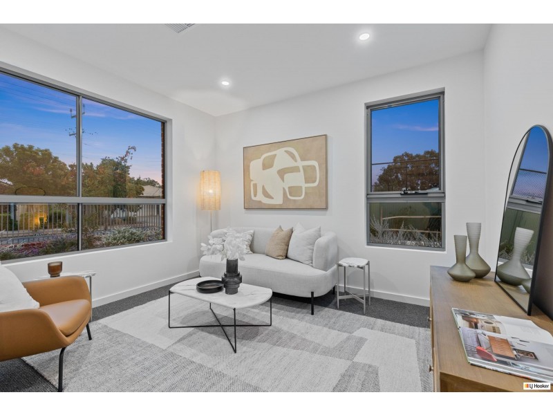 5 Duncan Avenue, Park Holme SA 5043