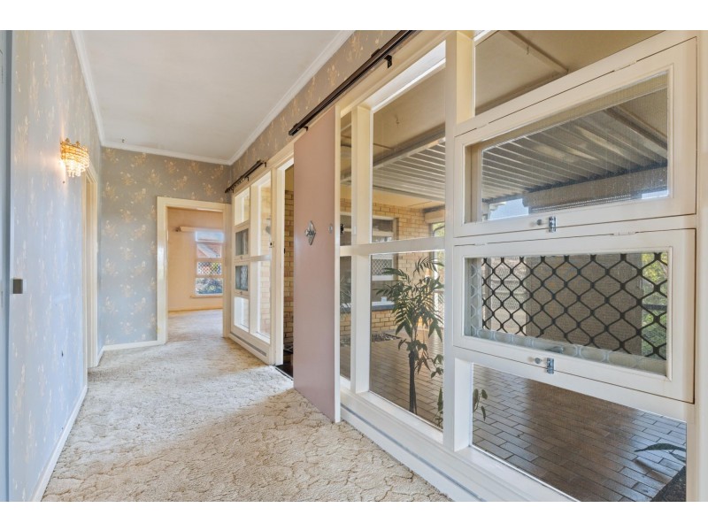 7 Pine Avenue, Warradale SA 5046