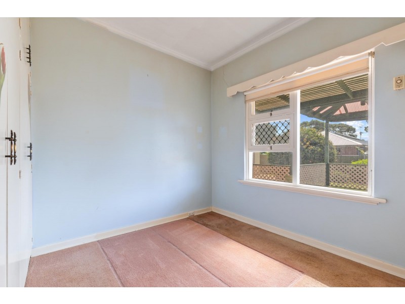 7 Pine Avenue, Warradale SA 5046