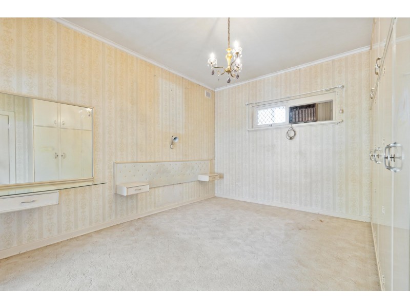 7 Pine Avenue, Warradale SA 5046