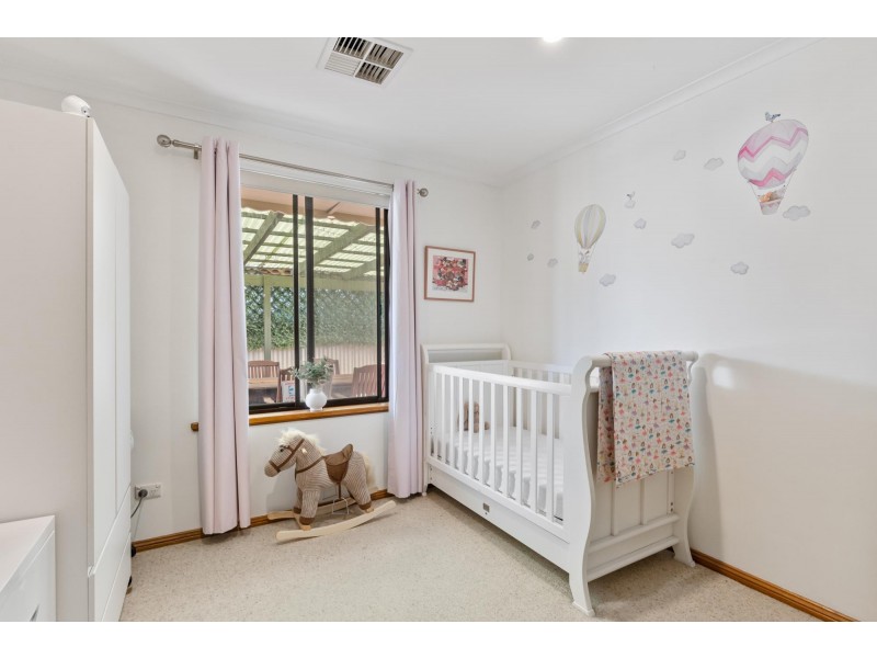 7/11 Cook Crescent, Warradale SA 5046