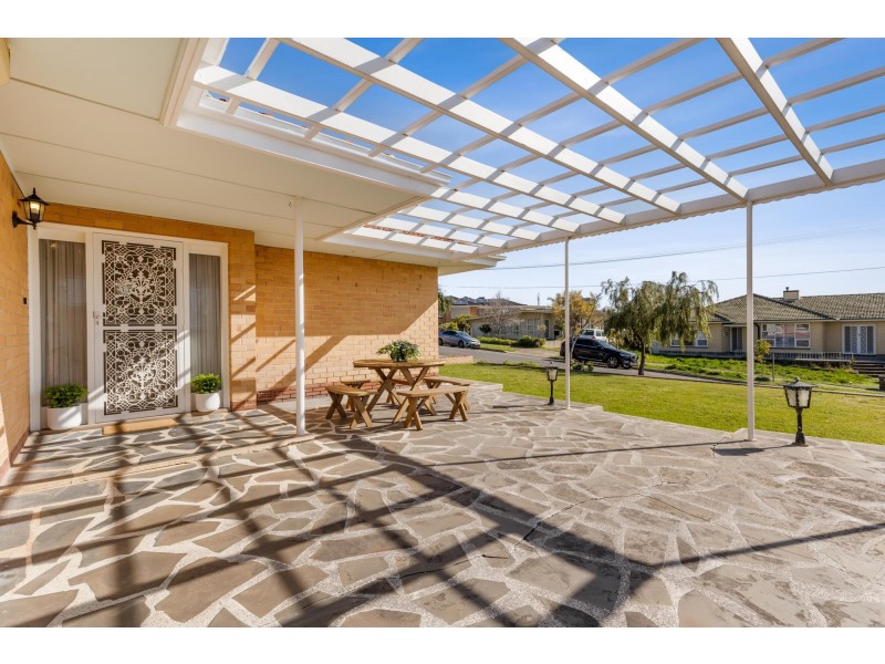 12 Ross Street, Seaview Downs SA 5049