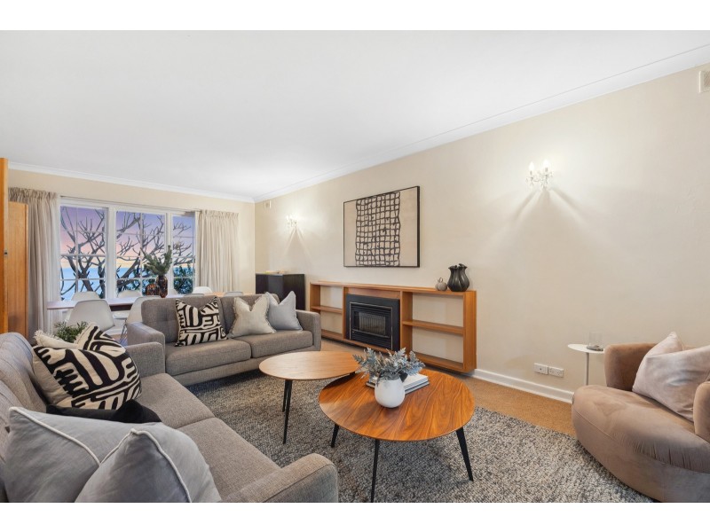 6 Ronald Crescent, Marino SA 5049