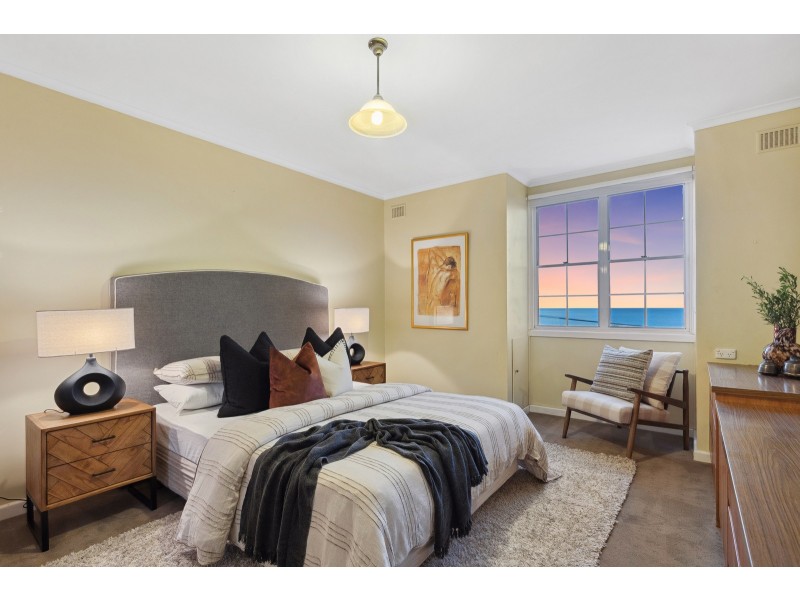 6 Ronald Crescent, Marino SA 5049