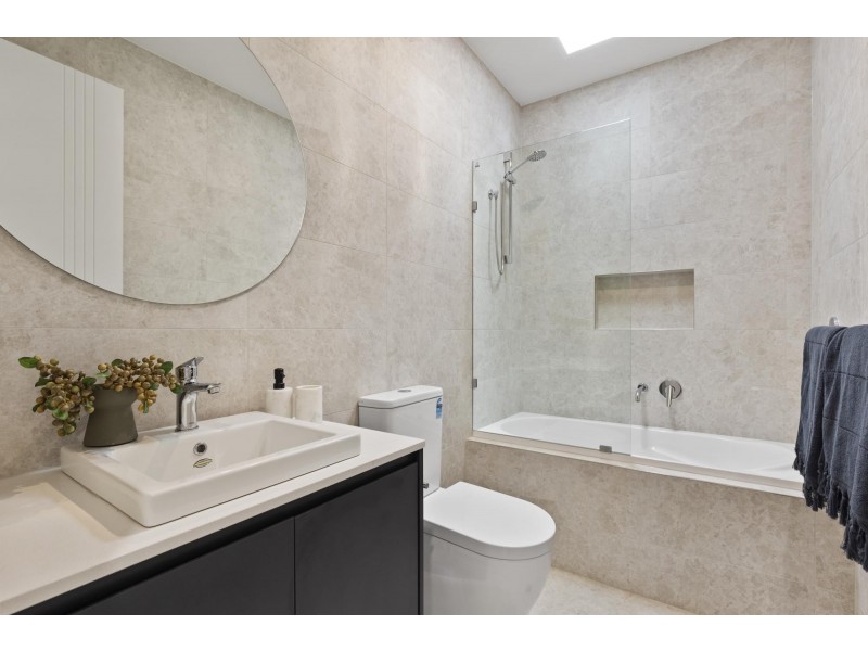 16 Second Avenue, Warradale SA 5046