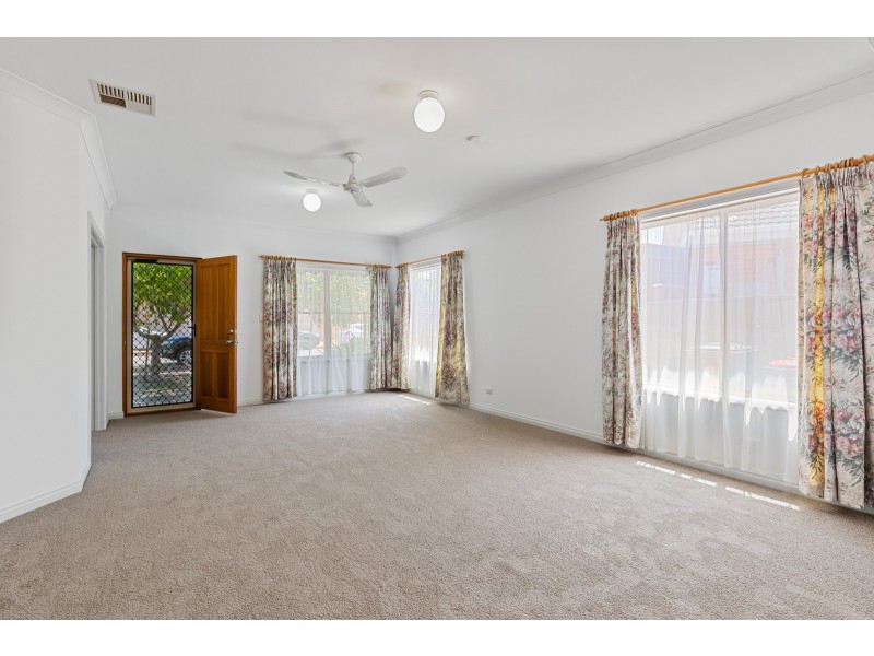 5 Amelia Street, Hove SA 5048
