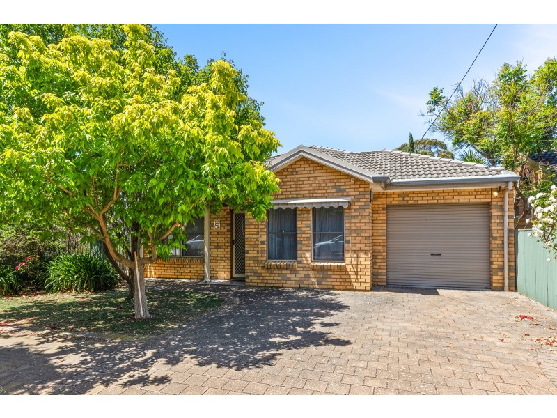 5 Amelia Street, Hove SA 5048