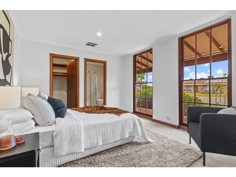 64 Spruce Avenue, Warradale SA 5046