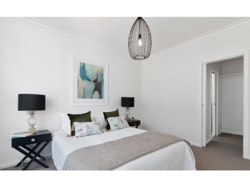 8/14 Finniss Street, Marion SA 5043