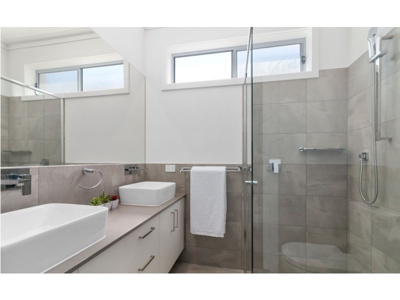 8/14 Finniss Street, Marion SA 5043