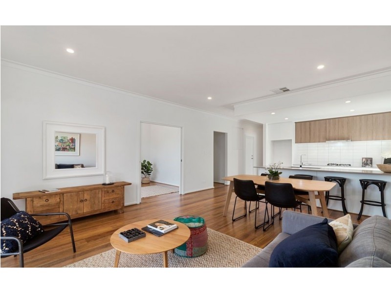 8/14 Finniss Street, Marion SA 5043