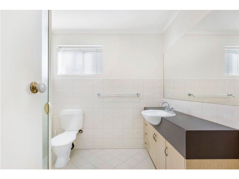 6/4 Bristol Place, Glenelg South SA 5045