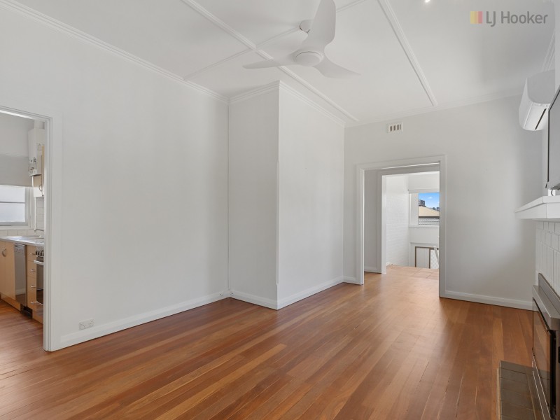 8/31 South Esplanade, Glenelg South SA 5045