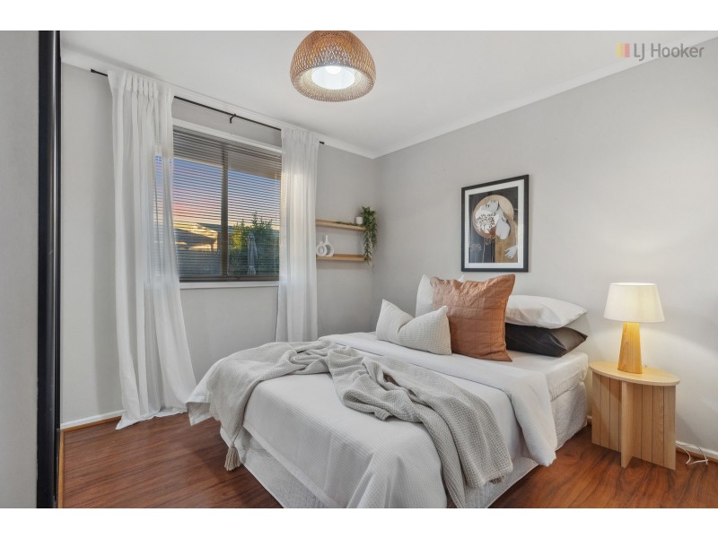 2 Hibiscus Court, Morphett Vale SA 5162