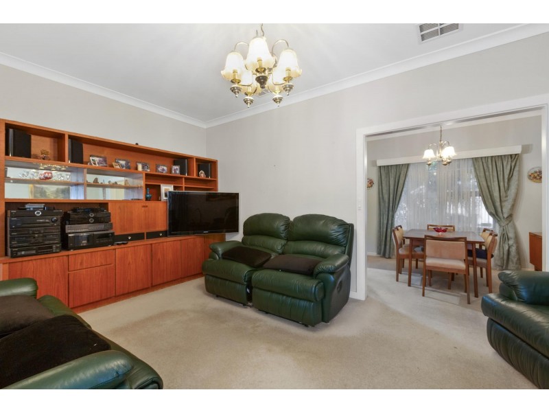 24 Elese Avenue, Campbelltown SA 5074