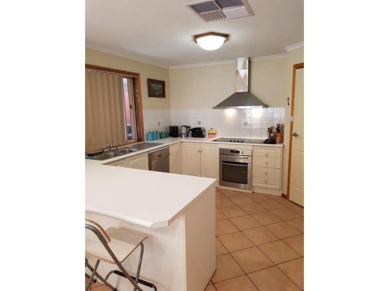 3 Westbury Court, Oakden SA 5086