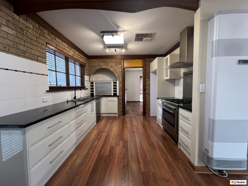 29 Frome Crescent, West Lakes SA 5021