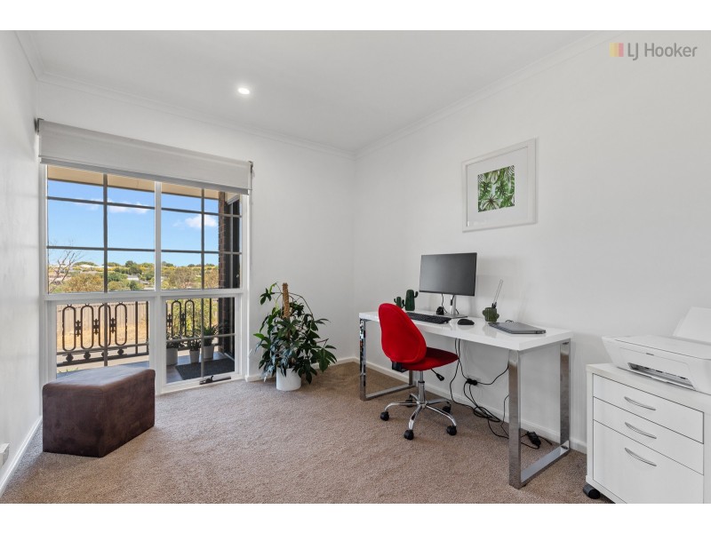 52 Kiah Crescent, Sheidow Park SA 5158