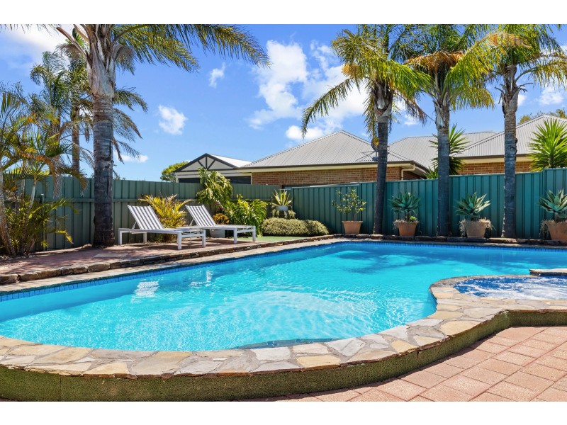 52 Kiah Crescent, Sheidow Park SA 5158