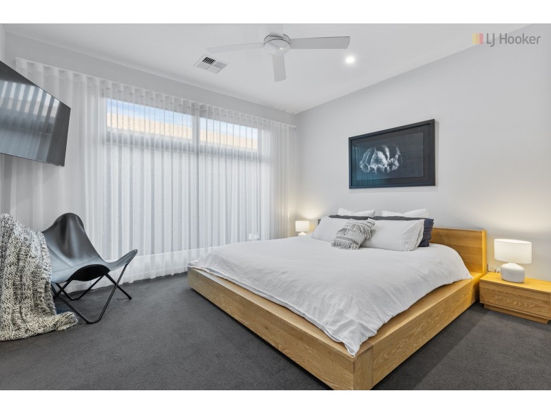 5A Whiteleaf Crescent, Glengowrie SA 5044