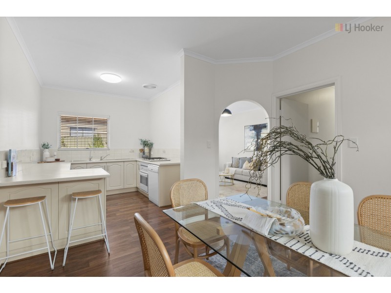 2/290 Seacombe Road, Seacliff Park SA 5049