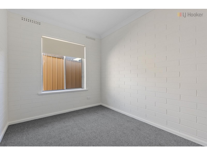 Unit 4/1 Halsey Road, Fulham SA 5024