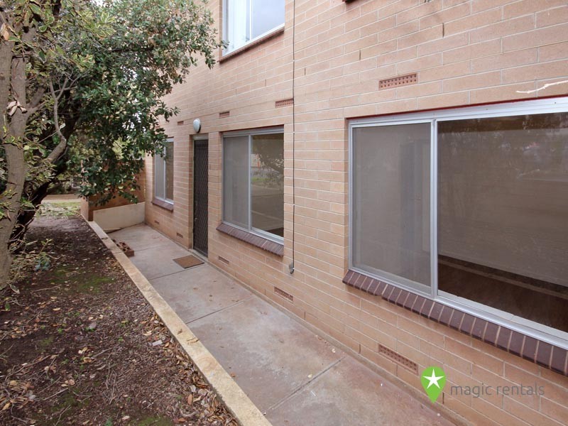 1/4 Barton Avenue, Kingston Park SA 5049