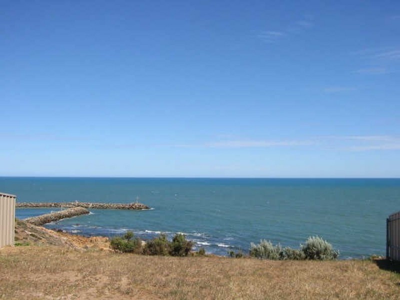 12 Sunset Court, O’sullivan Beach SA 5166