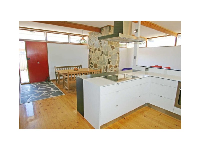 27 Malwa Street, Osborne SA 5017