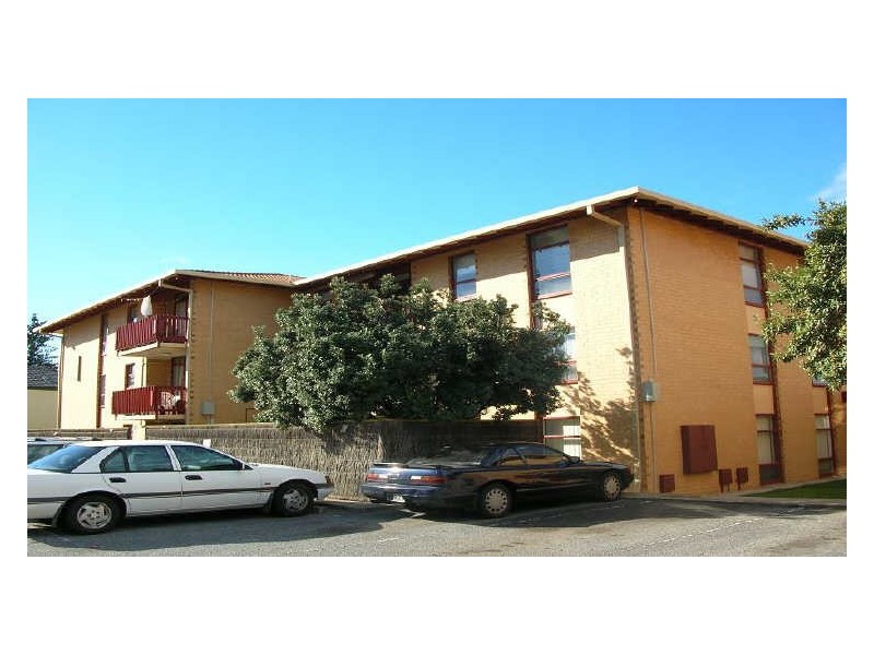 22/3 Broadway, Glenelg South SA 5045