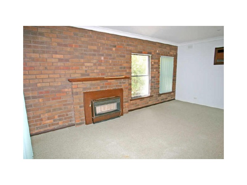 15 Williams Avenue, Hackham West SA 5163