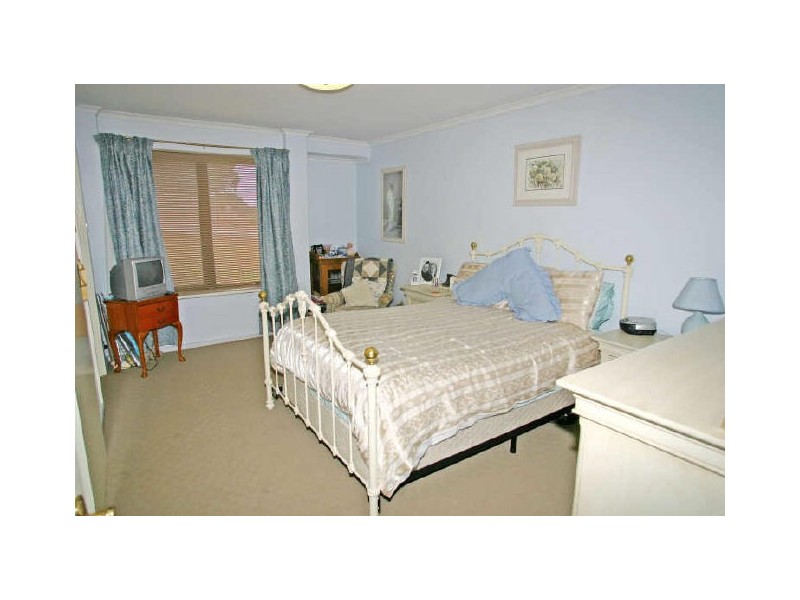 32 Kurnabinna Terrace, Hallett Cove SA 5158
