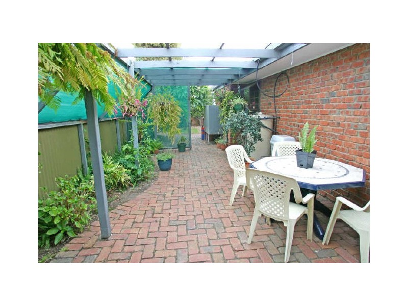 9 Young Street, Glenelg East SA 5045