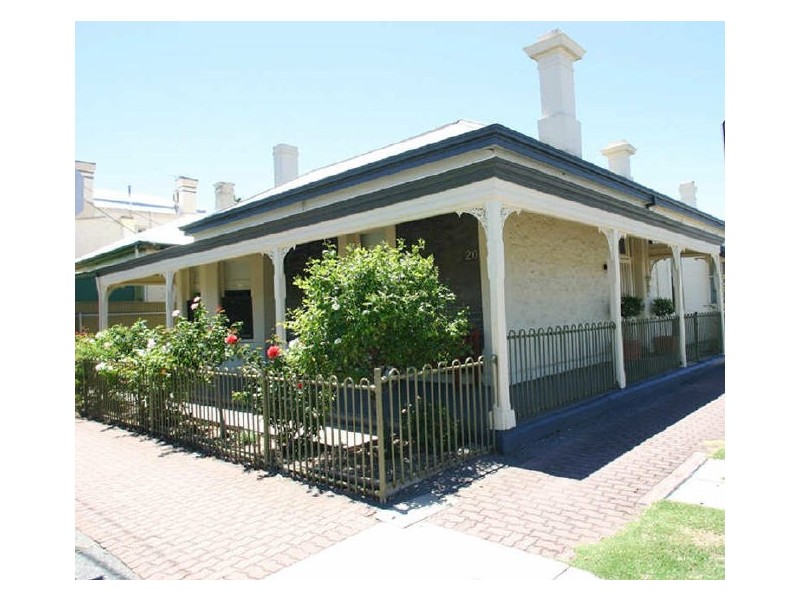 1/20 Byron Street, Glenelg SA 5045