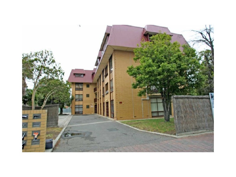 9/38 Gordon Street, Glenelg SA 5045