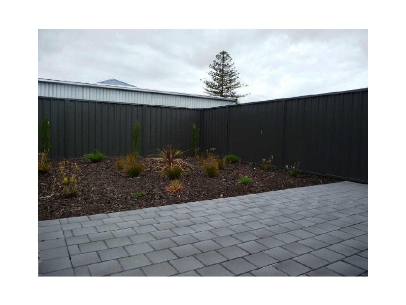 8B Rugby Street, Dover Gardens SA 5048