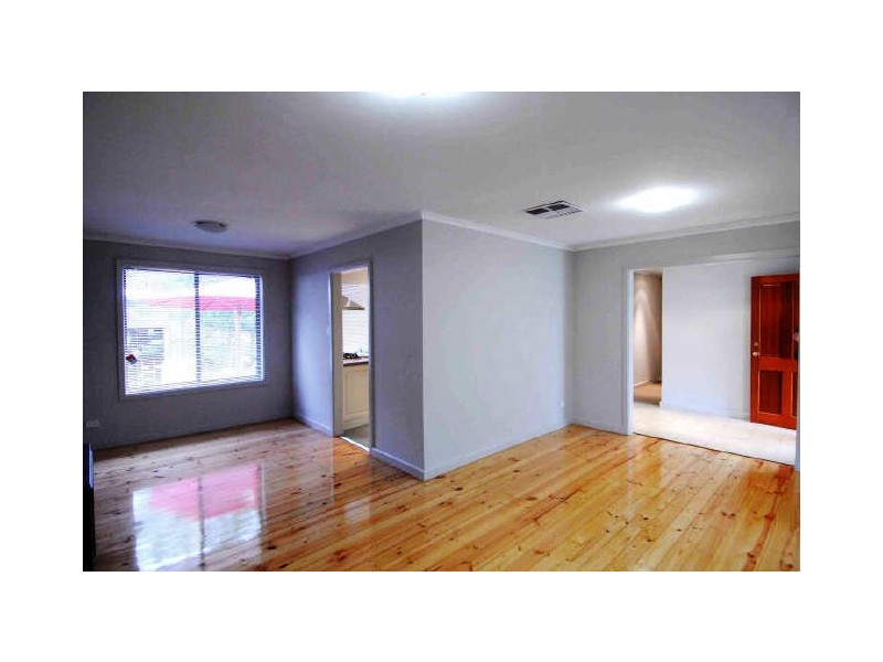 12 James Road, Happy Valley SA 5159