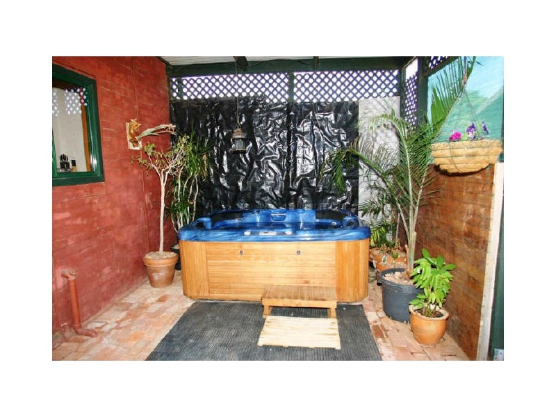 61 McDonnell Avenue, West Hindmarsh SA 5007