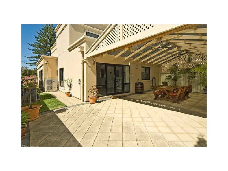 5B Broadway, Glenelg South SA 5045