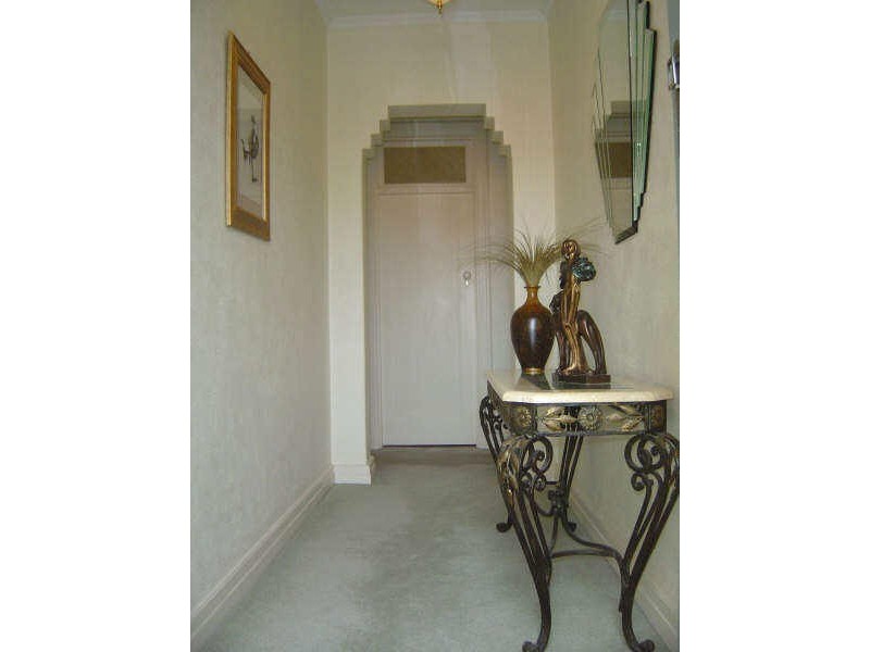 6/8 Giles Avenue, Glenelg SA 5045