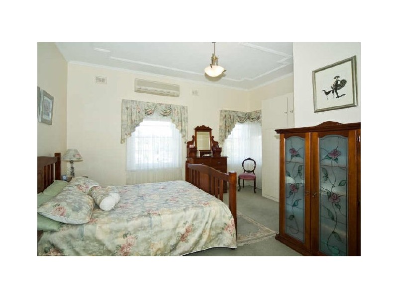 6/8 Giles Avenue, Glenelg SA 5045