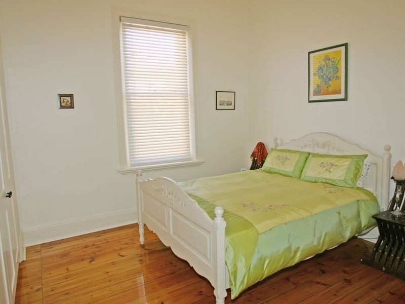 4/2-4 Saltram Road, Glenelg SA 5045