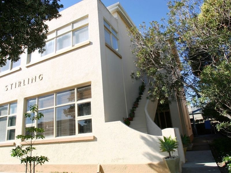 4/2-4 Saltram Road, Glenelg SA 5045