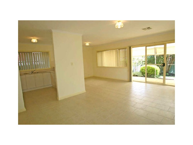 8A Goods Crescent, Hove SA 5048