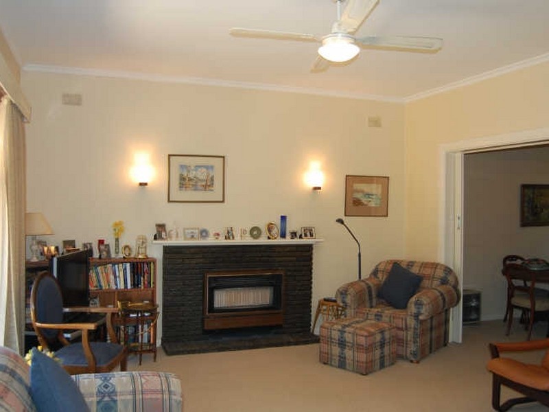 12 Sherwood Drive, Oaklands Park SA 5046