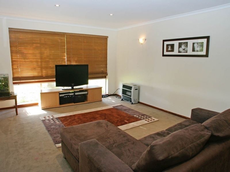 8 Alice Crescent, Morphett Vale SA 5162